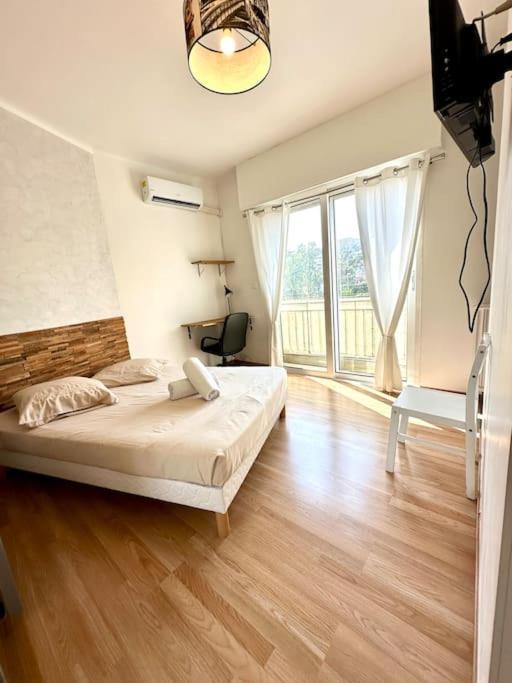 Appartement Avec 4 Chambres Doubles - Proche De La Mer, Des Transports Et De La Promenade Des Anglais Nizza Kültér fotó